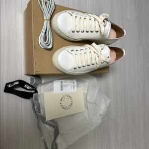 부테로 타니노 새제품 사이즈 35 (220-225)