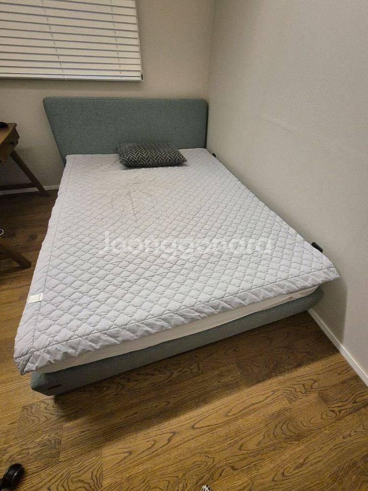 퀸사이즈 침대 (매트리스+프레임+침구)--0