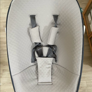 모지 예삐 하이체어 뉴본시트 버치