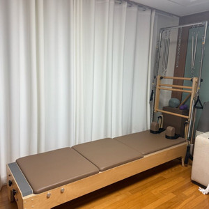 필라테스 기구(콤비리포머, 체어)