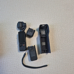 오즈모 포켓3 크리에이터 콤보 판매합니다
