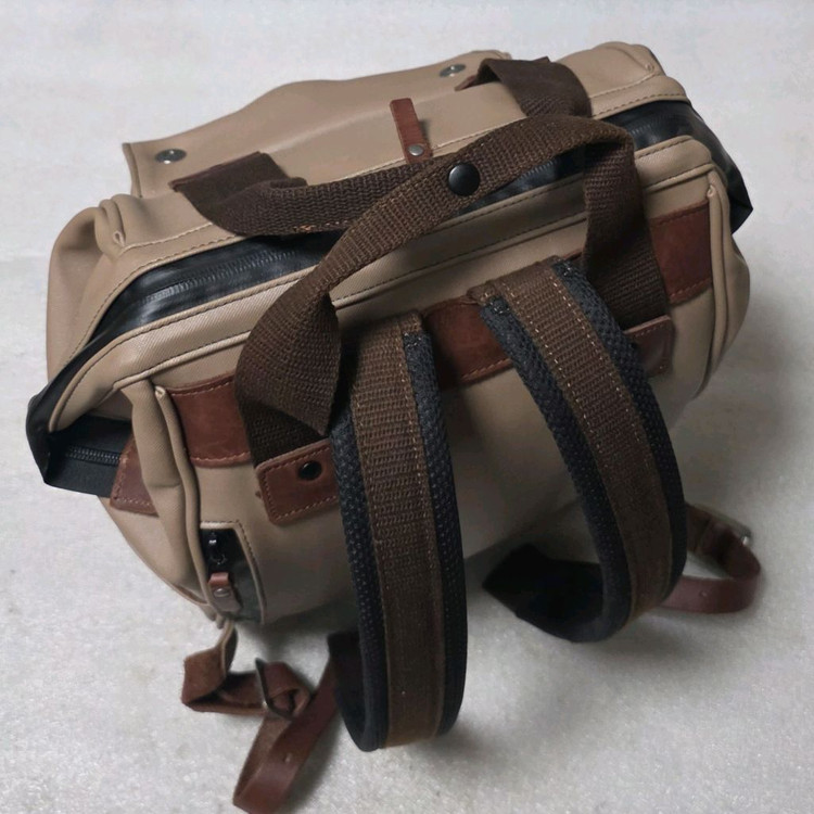 크락세비엔 Kraxe Wien 친환경 에코레더 방수백팩--6