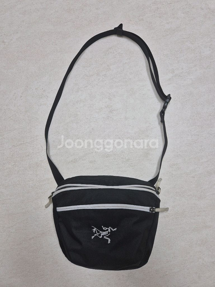 아크테릭스 맨티스2 웨이스트팩 오르카 팝니다--1