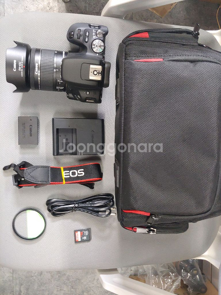 캐논 EOS 200D 카메라 판매합니다.--0