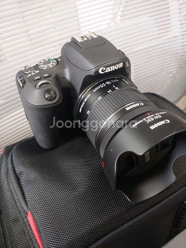 캐논 EOS 200D 카메라 판매합니다.--2