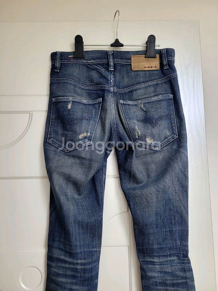 디젤 여성 청바지 24사이즈 (한국 26-27추정)--1
