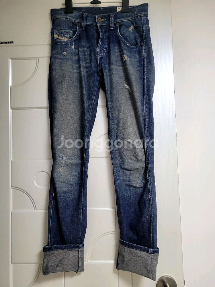 디젤 여성 청바지 24사이즈 (한국 26-27추정)--2