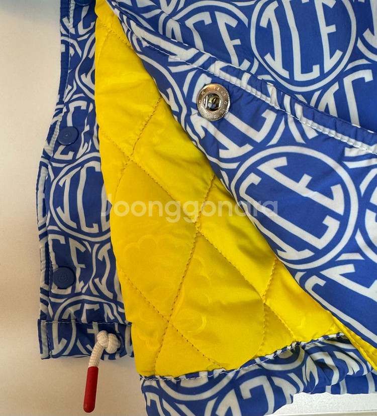 **아이스비스킷 로고 패턴 자켓**--8