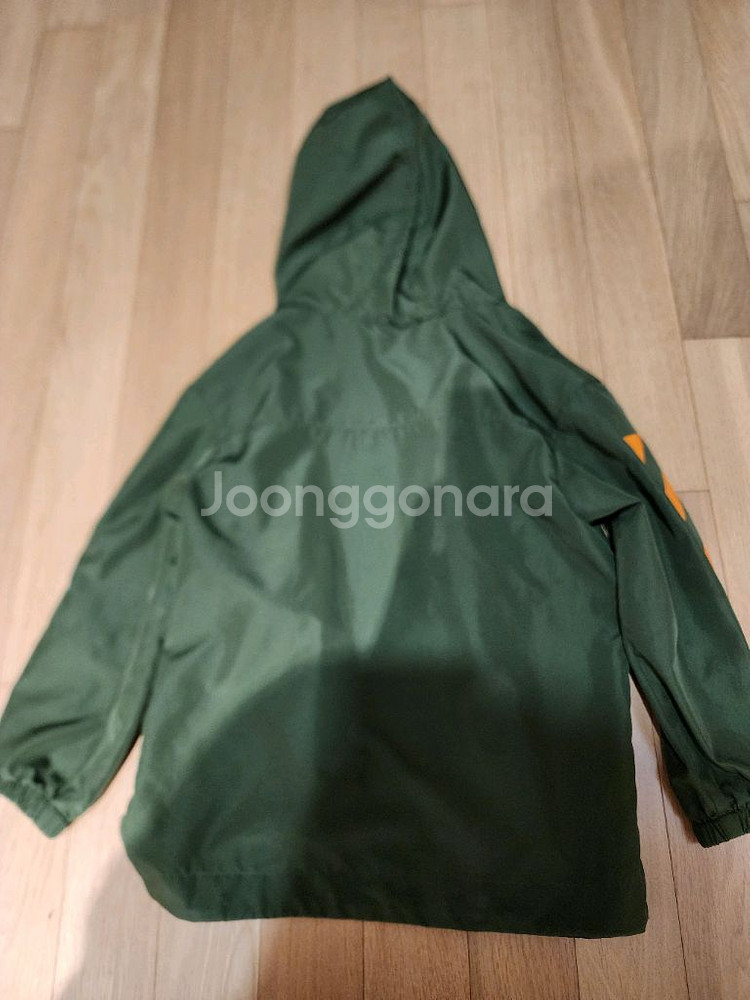 [키즈명품] 오프화이트 키즈 6세용 바람막이 판매--6