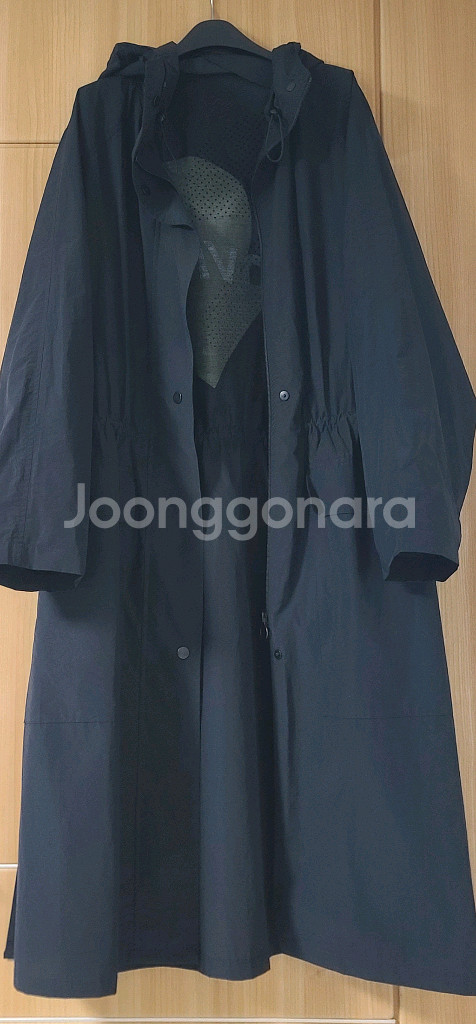 한섬 타임 백 프린팅&펀칭 롱점퍼--2