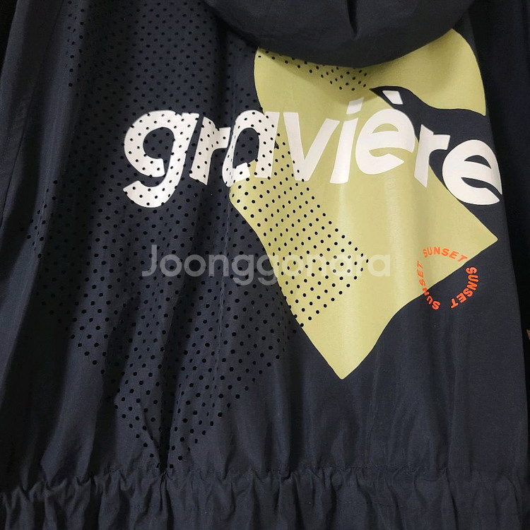 한섬 타임 백 프린팅&펀칭 롱점퍼--6