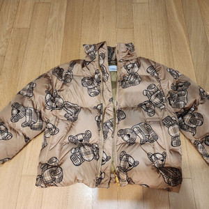 [키즈명품]버버리 토마스베어 6세용 패딩 판매