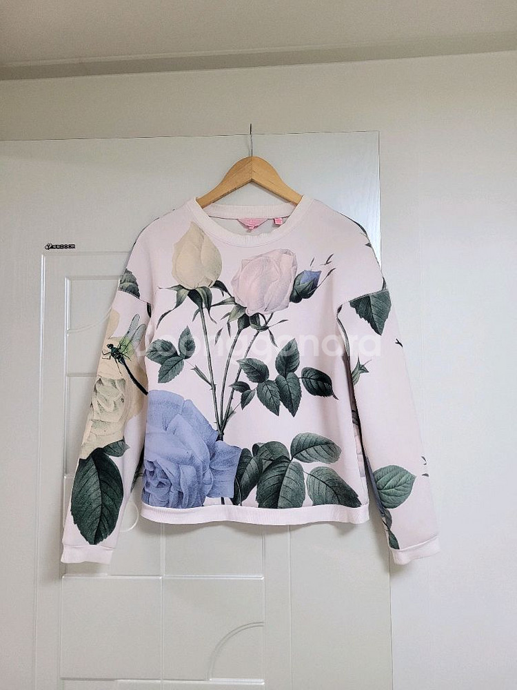 테드베이커 상의 2사이즈 (55사이즈 추정)--0