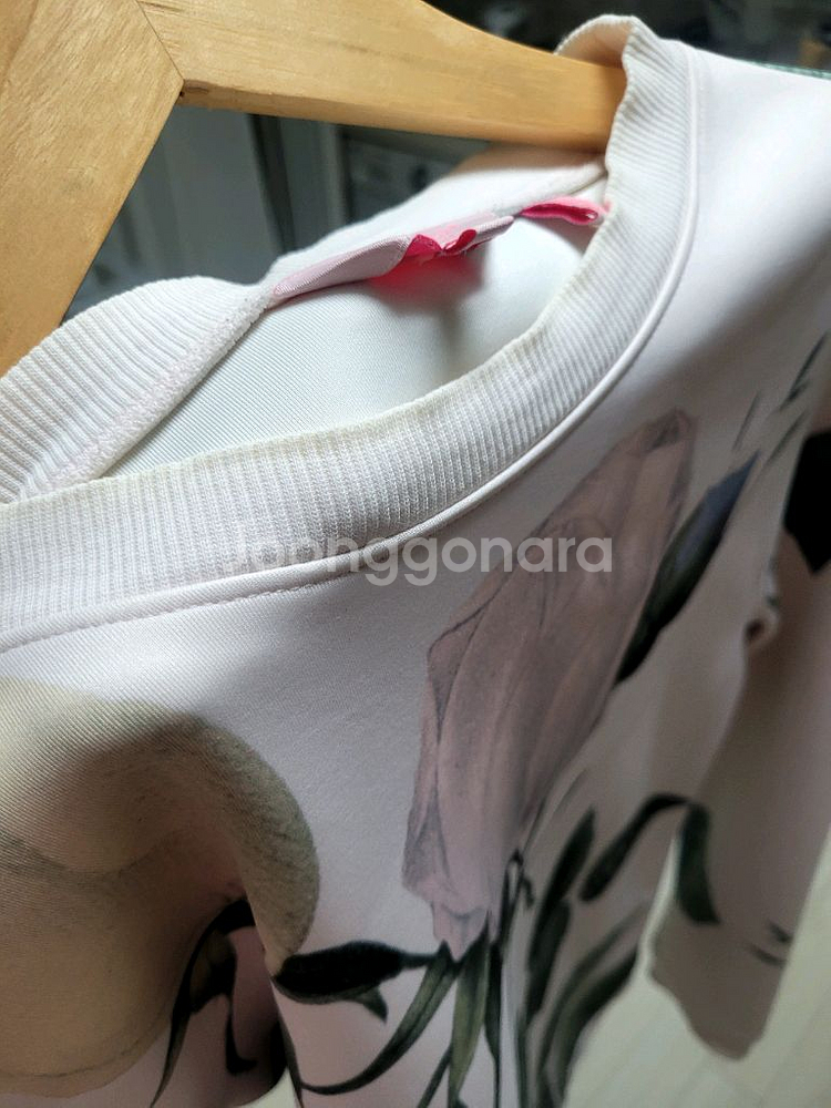 테드베이커 상의 2사이즈 (55사이즈 추정)--4