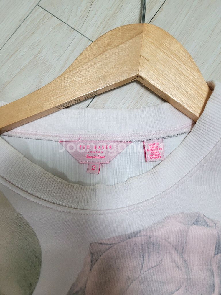 테드베이커 상의 2사이즈 (55사이즈 추정)--9