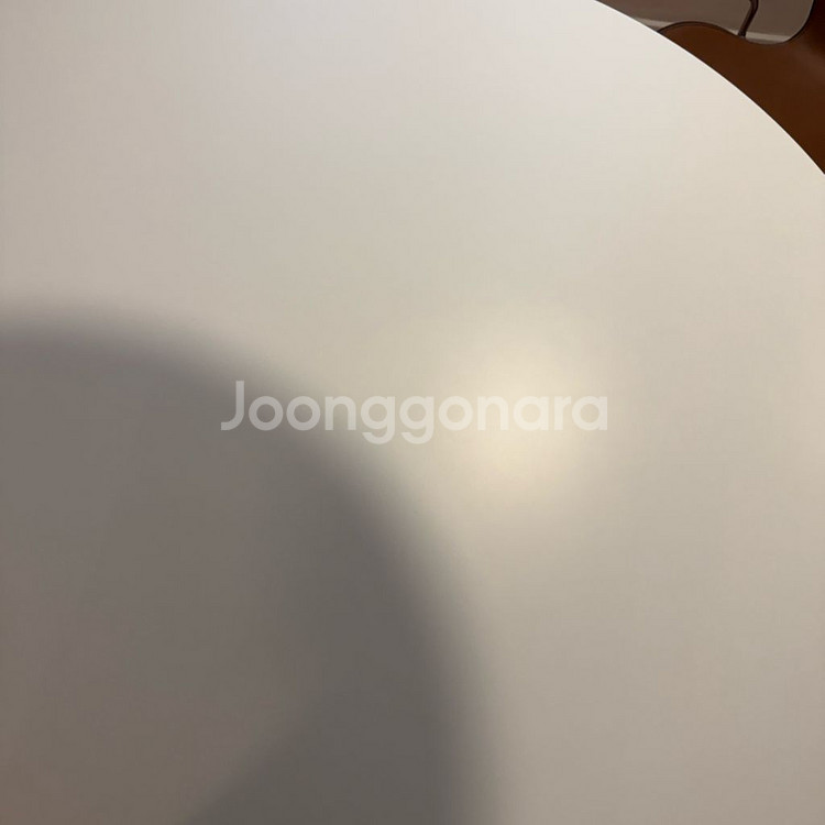 놀 사리넨 라미네이트 120cm 화이트 원형 테이블--5