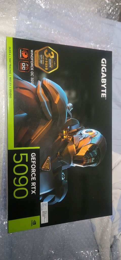 기가바이트 RTX 5090 윈드포스 OC 32G--0