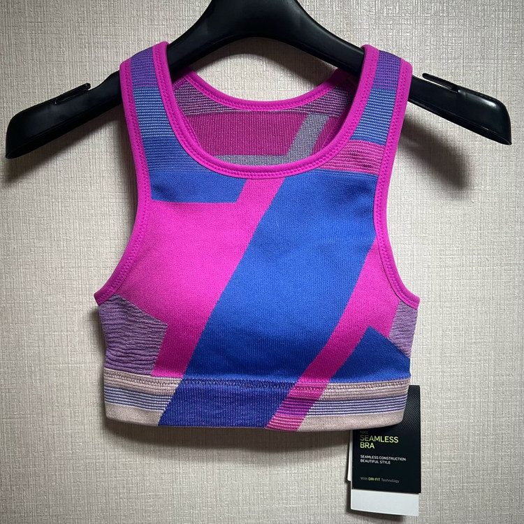 새상품 나이키 브라탑+레깅스 세트--1