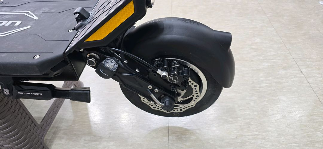 듀얼트론 스파이더맥스 이미지