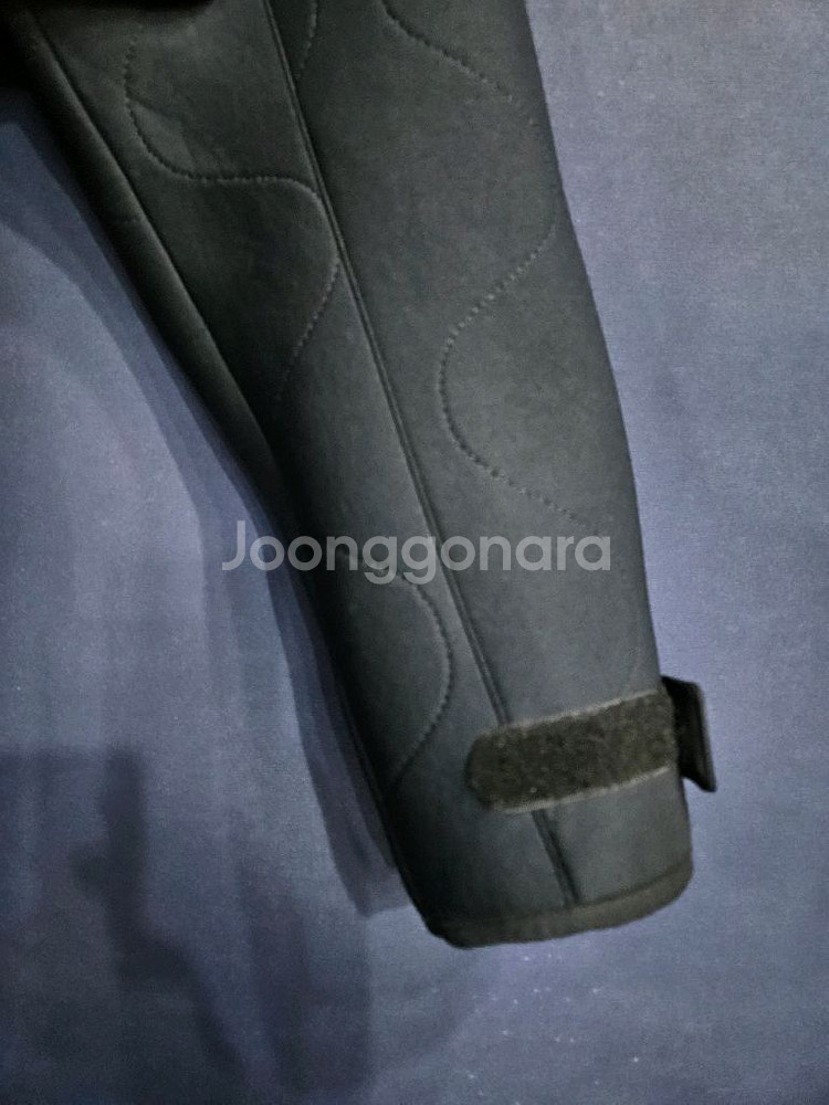 코오롱스포츠 퀼팅 블랙 남성 세미오버핏 105 자켓--4