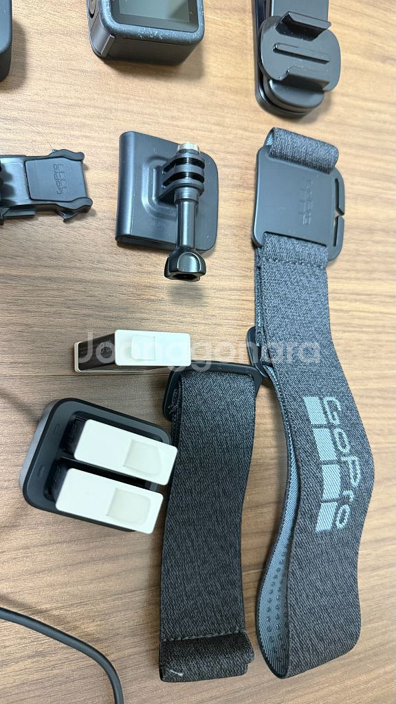 고프로 12블랙 팝니다--1