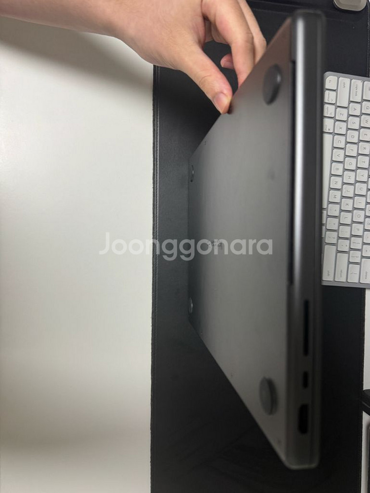 맥북프로 m4 14 램 24g 영문 키보드--11