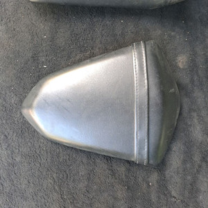 닌자300 리어시트 순정