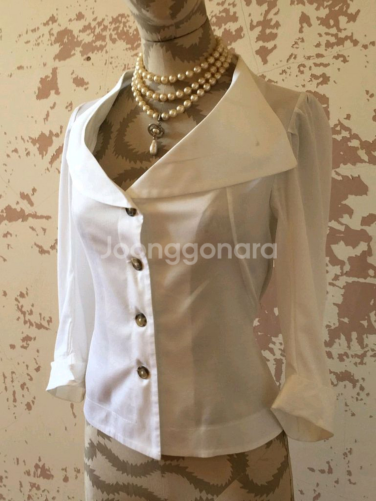 백화점구입 비비안웨스트우드 블라우스--5