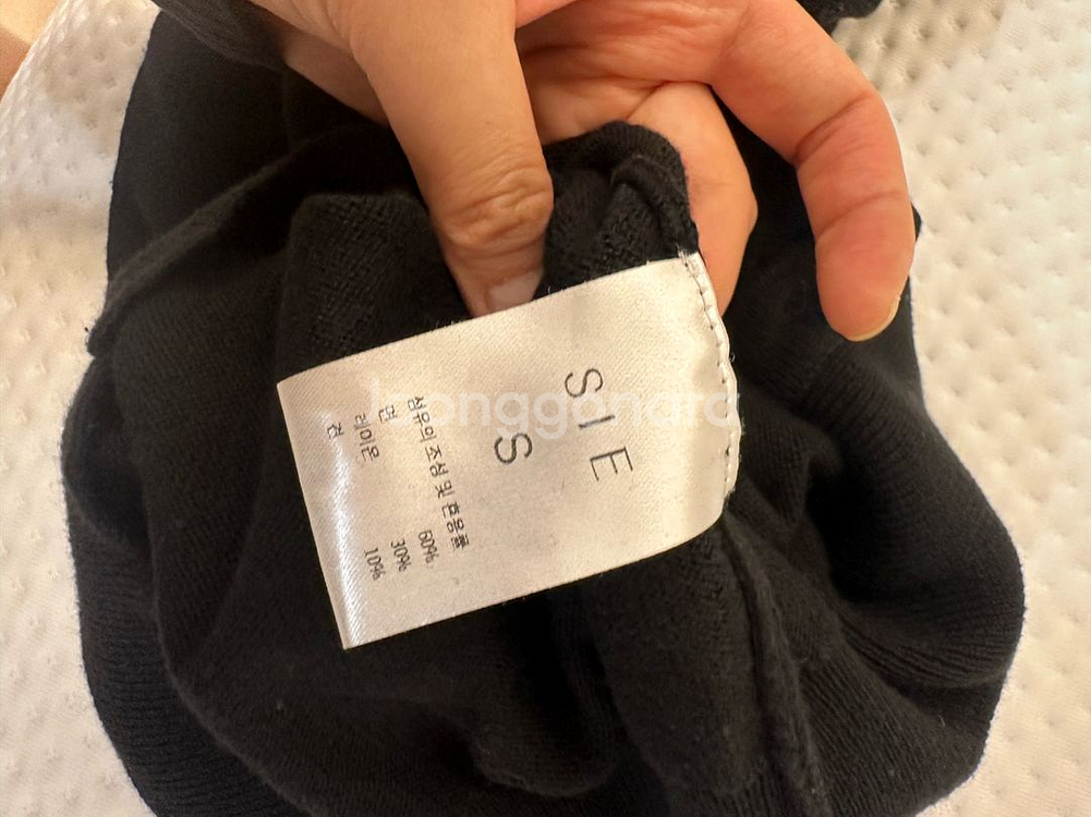 시에 샬롯 버튼 디테일 하프 가디건 1사이즈--3