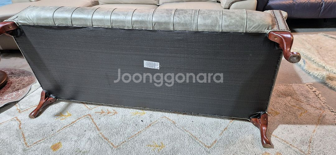 영국 체스터필드 최고급 전체 애닐린 천연가죽 3인소파--9