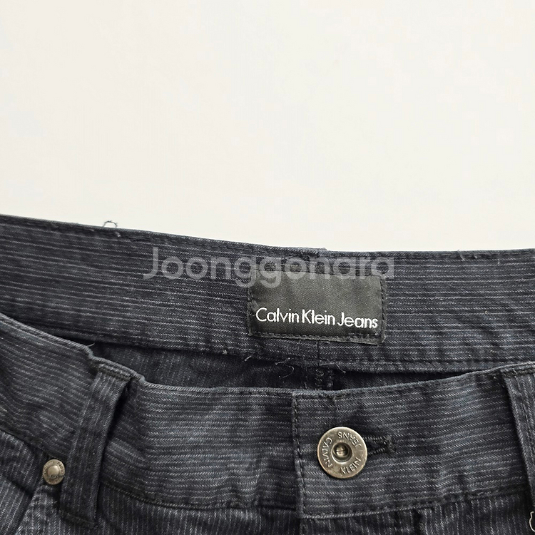 캘빈클라인 청바지 블랙 스판 사이즈32 R2437--4