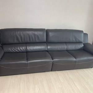 배송 - 다우닝 4인 가죽소파