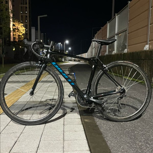 자이언트 tcr 어드밴스 2 kom 급처 판매대차