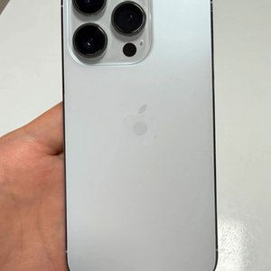 아이폰14pro 화이트(실버) 256 자급제 판매합니다