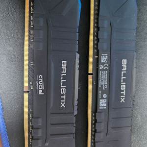 메모리 램 DDR4-3200 CL16 8x2 16Gb