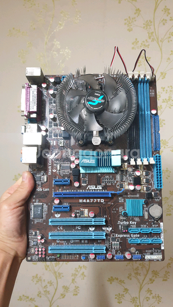 ASUS M4A77TD 메인보드+CPU+쿨러 판매해요--1