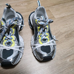 발렌시아가 신발