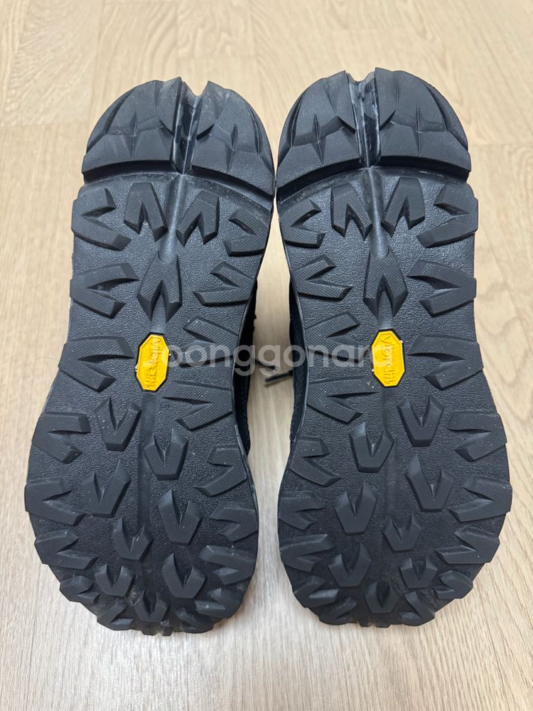 코오롱 트라이포드 미드 블랙 260--2