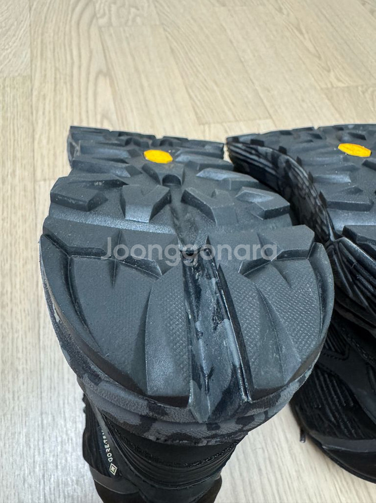 코오롱 트라이포드 미드 블랙 260--5