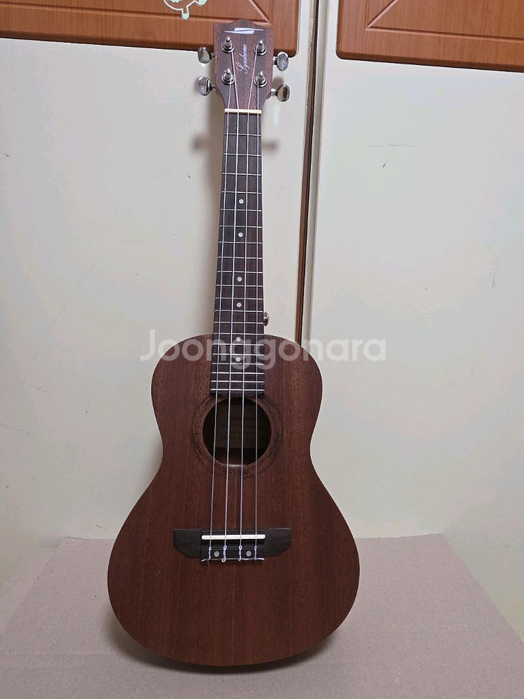 중고 신드롬 우쿨렐레 콘서트 소리잘납 택배비포함--2