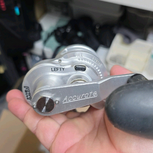 자깅릴 좌핸들 어큐레이트 퓨리 400번