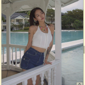 페일제이드 크롭 탑 화이트