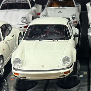 1:18 지티스피릿 포르쉐 911 SC RS 화이트