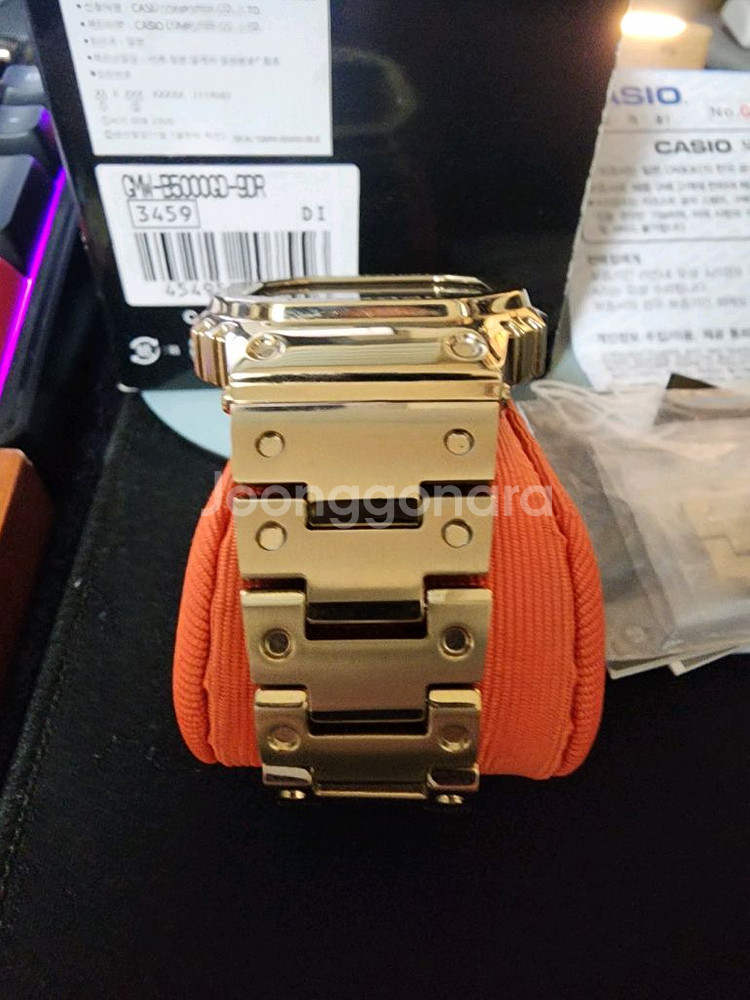 지샥 GMW-B5000GD-9DR 풀메탈 골드 시계--2