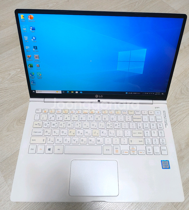 LG 그램 노트북 15.6인치 I5 6세대--0