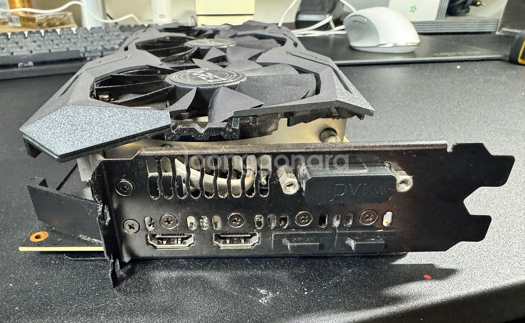 asus vega64--1