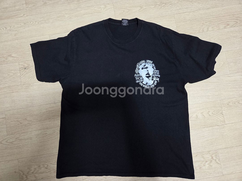 스투시 카멜롯 피그먼트 다이트 티셔츠 블랙--0