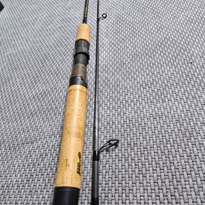지루미스 SR 842-2 GLX