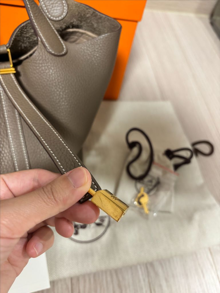 에르메스 피코탄 18 에토프 금장 이미지