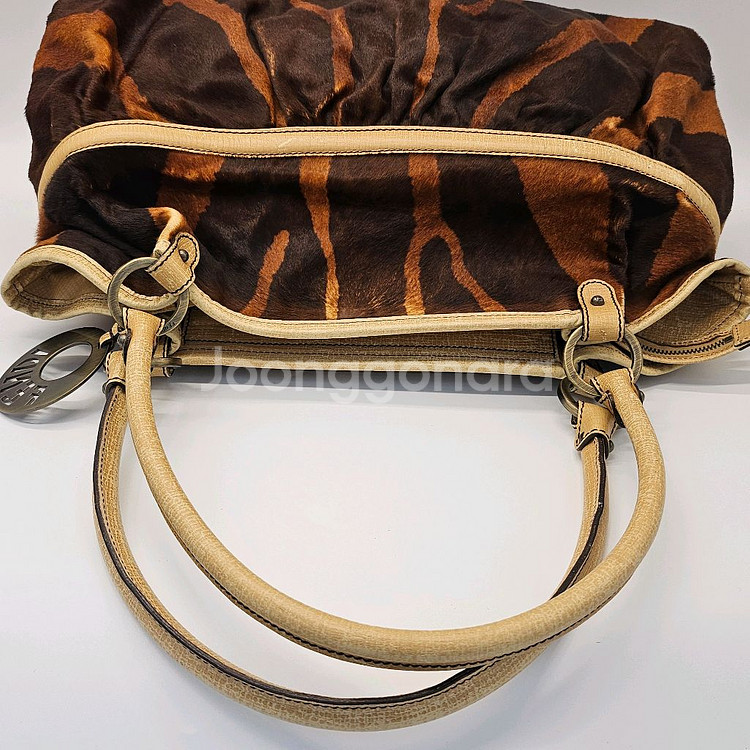 정품 펜디 송치 숄더백--5